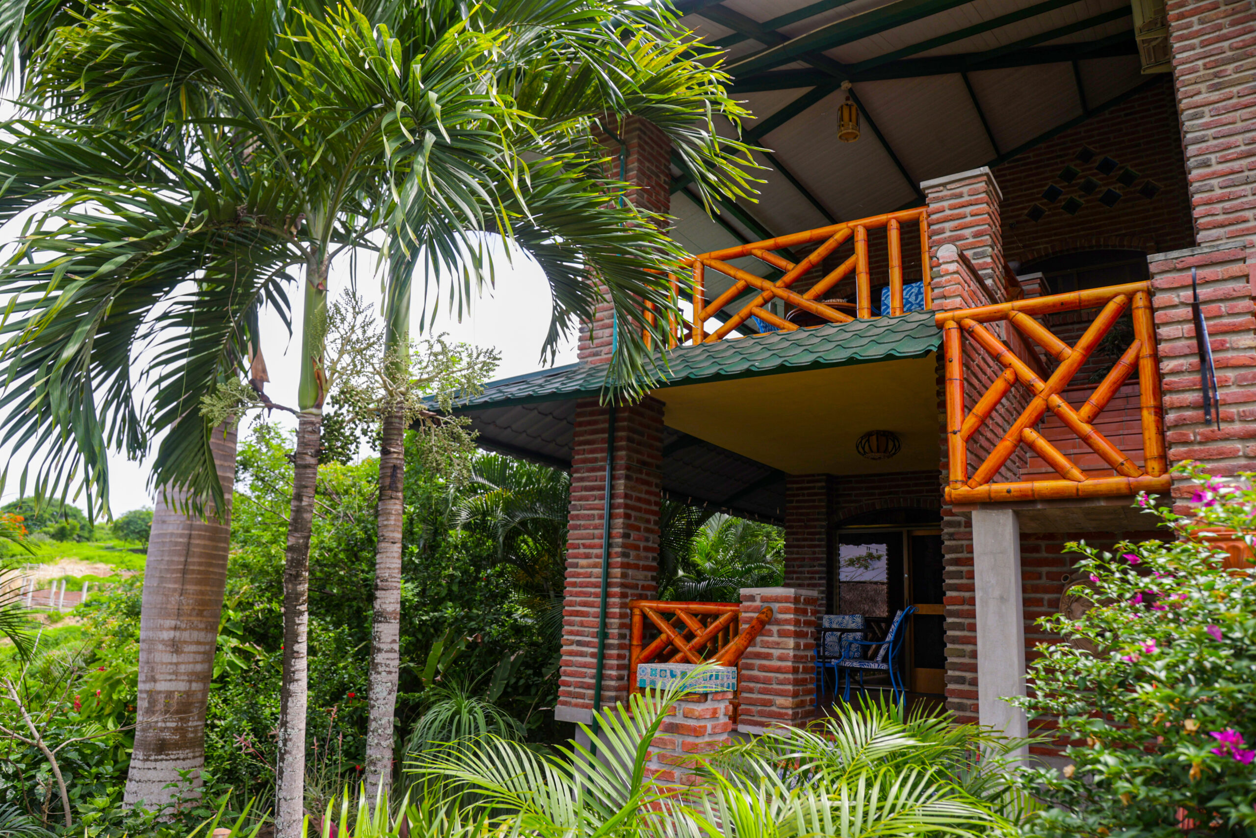 Entry way to the Main Villa upper and lower suites